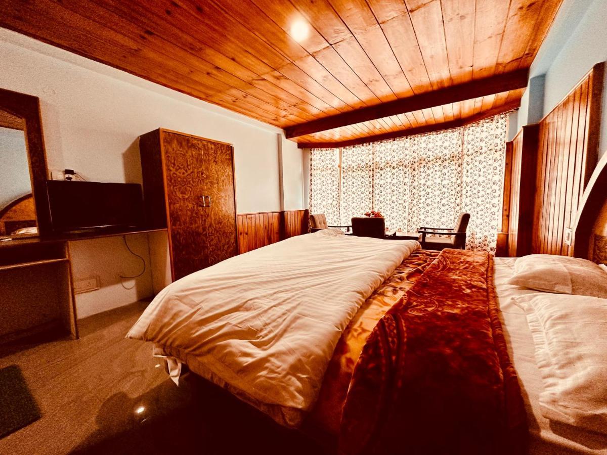 Hotel Daulat Manali - Manali (Himachal Pradesh) — Photos 3